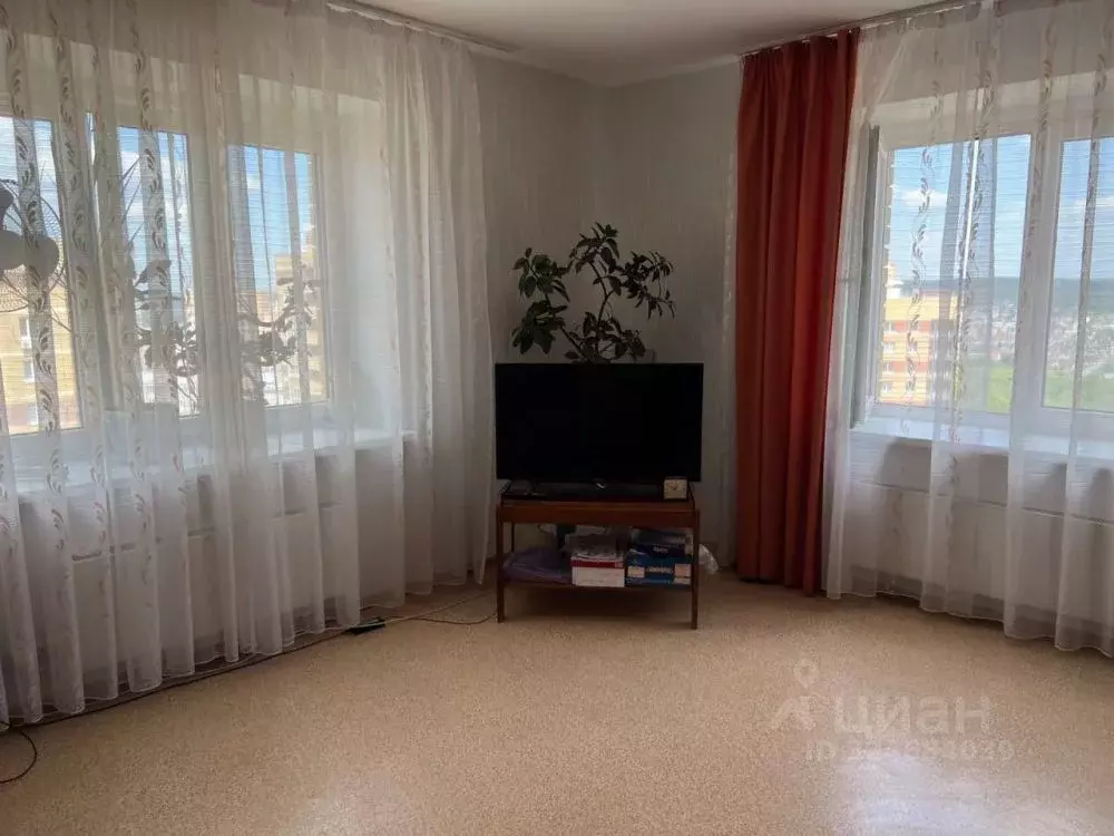 3-к кв. Татарстан, Казань ул. Чингиза Айтматова, 6 (86.0 м) - Фото 1