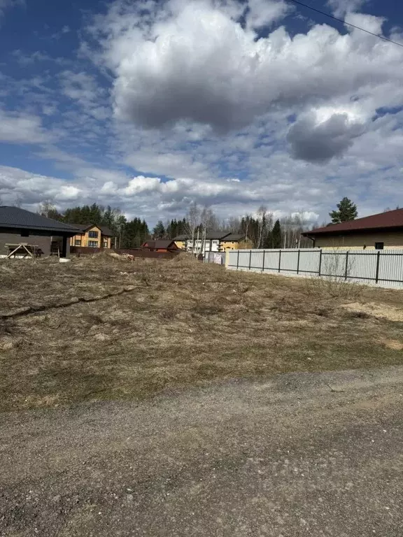 Участок в Тверская область, Калининский муниципальный округ, д. ... - Фото 1