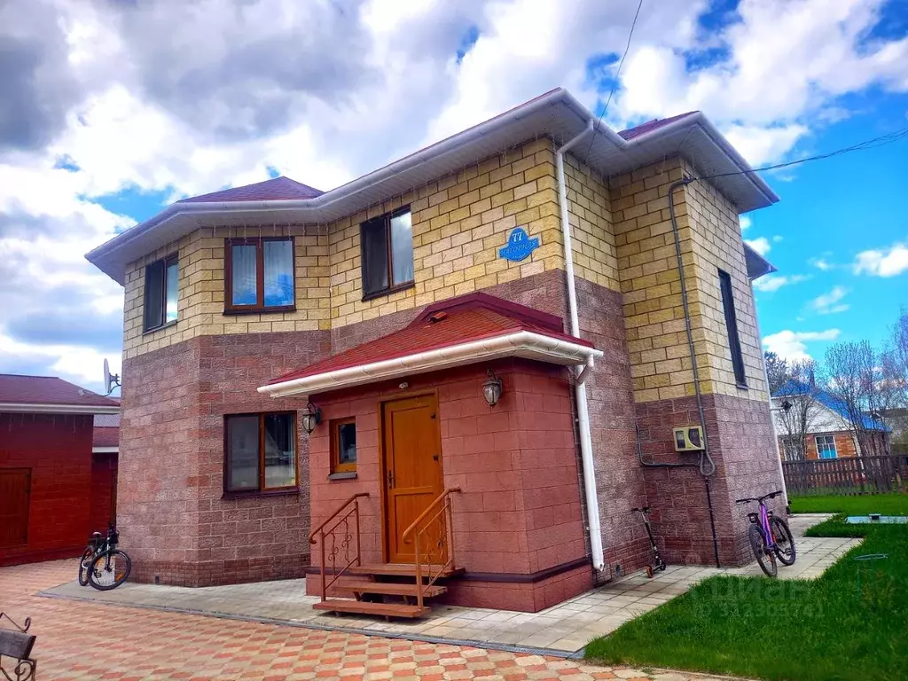 Коттедж в Коми, Сыктывкар Тентюково мкр, ул. Нагорная, 77 (200 м) - Фото 0