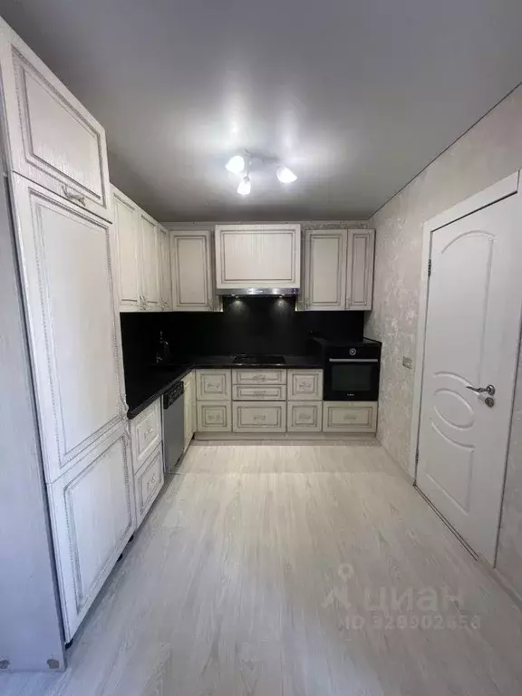 Квартира, 3 комнаты, 64 м - Фото 1