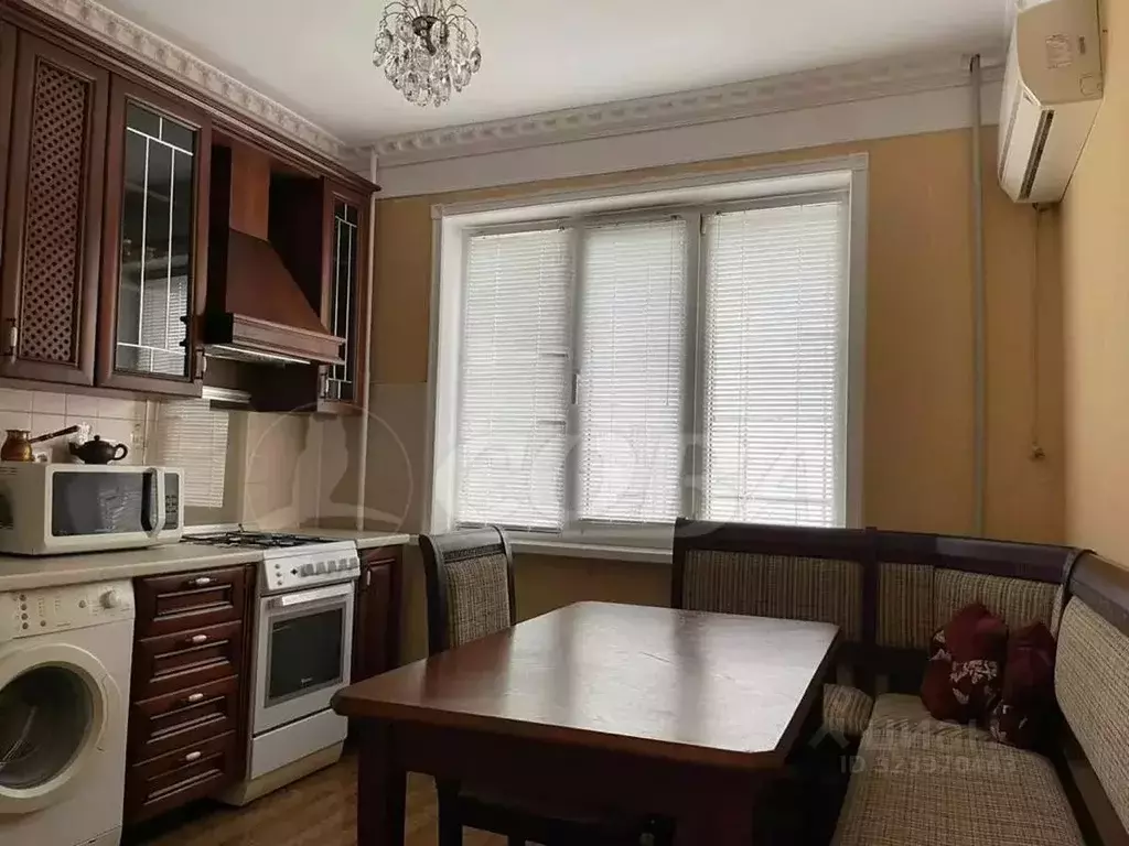 3-к кв. Дагестан, Махачкала ул. Зои Космодемьянской, 50А (65.0 м) - Фото 1