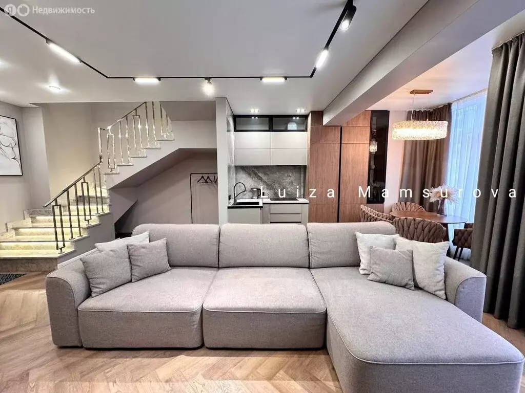 3-комнатная квартира: Владикавказ, улица Астана Кесаева, 44Вк2 (80 м) - Фото 1