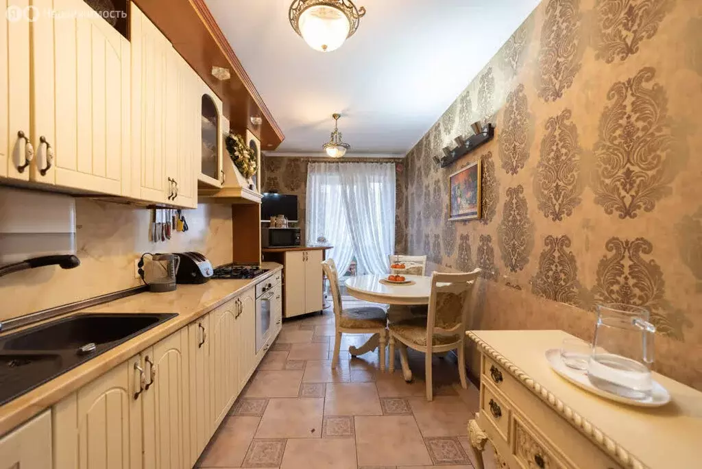 3-комнатная квартира: Калининград, Балтийская улица, 6 (109.2 м) - Фото 1