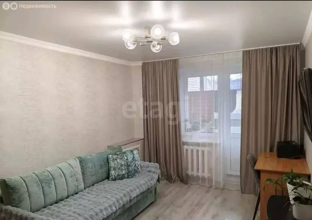 3-комнатная квартира: посёлок Путёвка, улица Андрея Галицина, 2 (74 м) - Фото 2