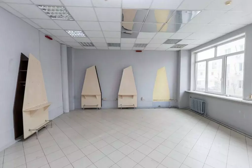 Помещение свободного назначения в Челябинская область, Челябинск ул. ... - Фото 2