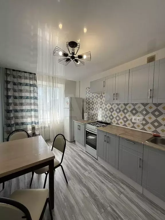 1-к. квартира, 47 м, 8/9 эт. - Фото 0