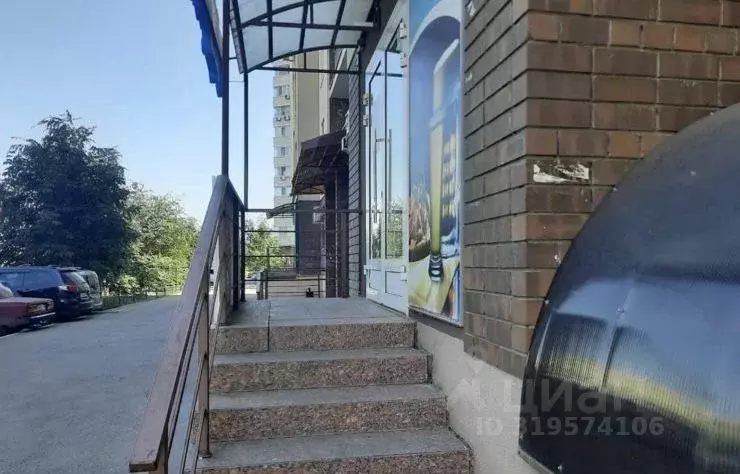 Помещение свободного назначения в Саратовская область, Саратов ул. ... - Фото 0