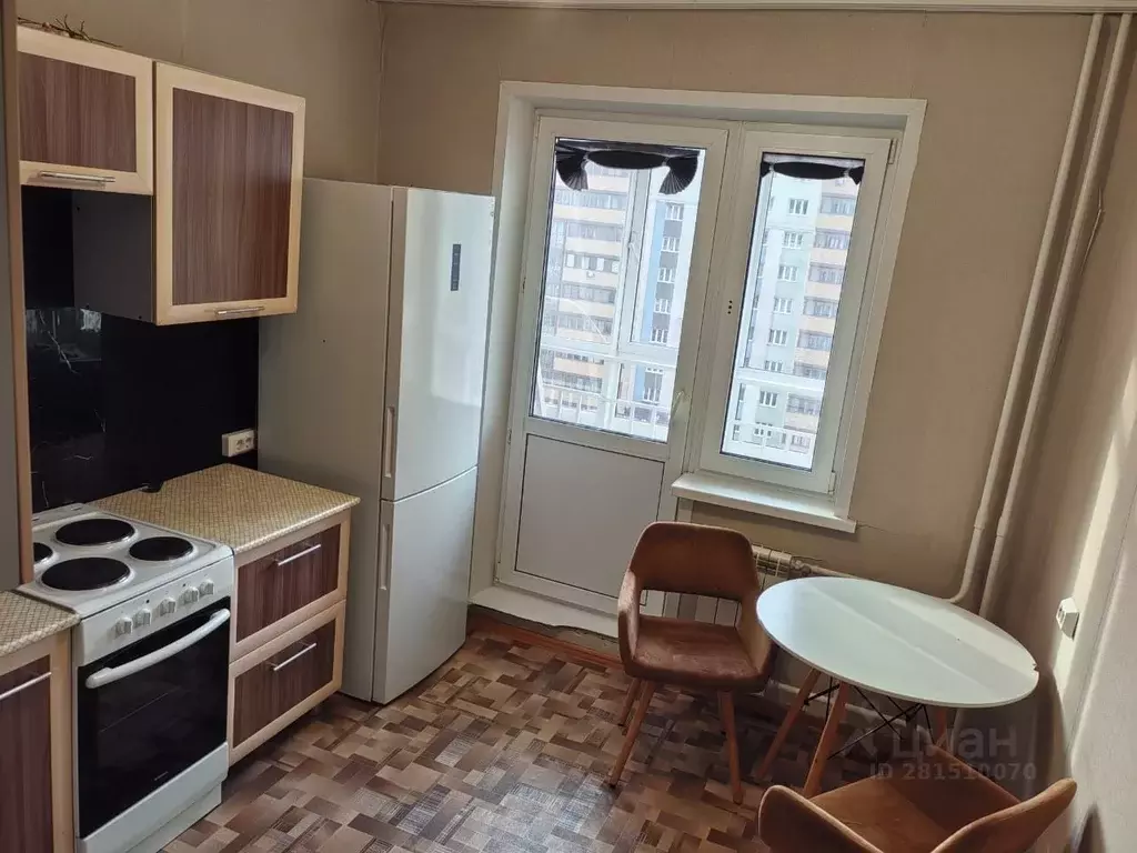 2-к кв. Красноярский край, Красноярск ул. Дмитрия Мартынова, 24 (48.0 ... - Фото 0