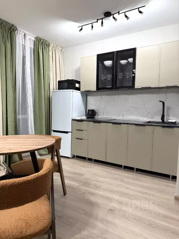 Студия Ленинградская область, Всеволожский район, пос. Бугры ул. ... - Фото 1