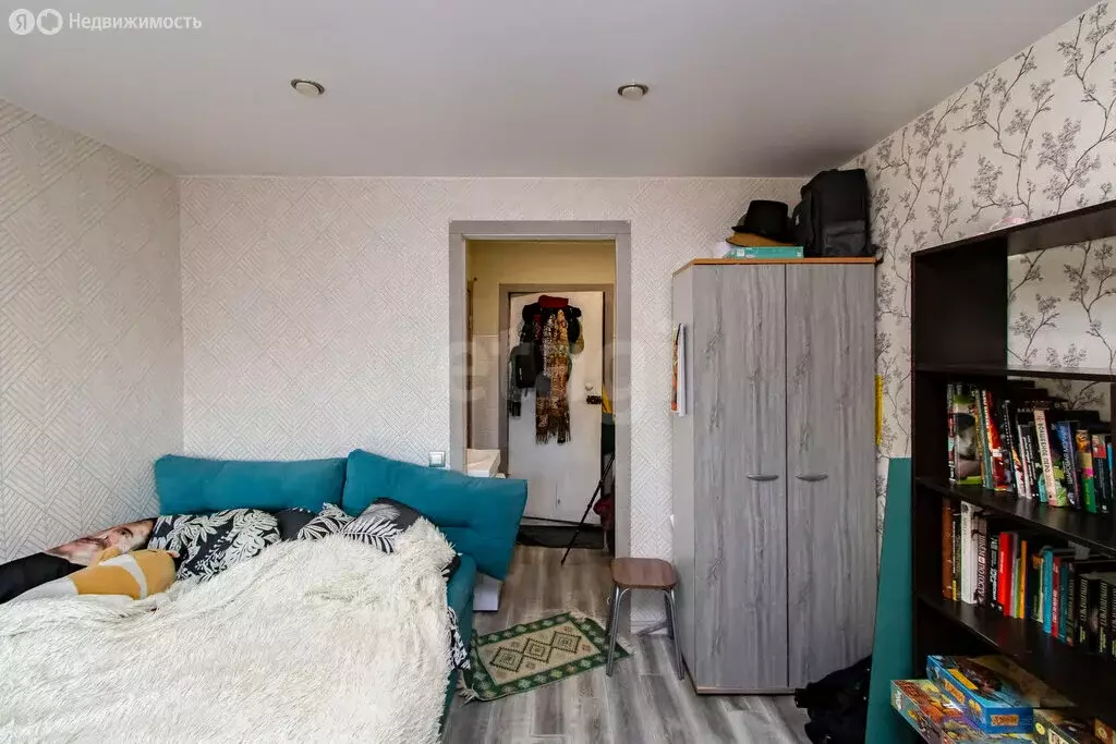 Квартира-студия: Тюмень, улица Парфёнова, 20 (19 м) - Фото 0
