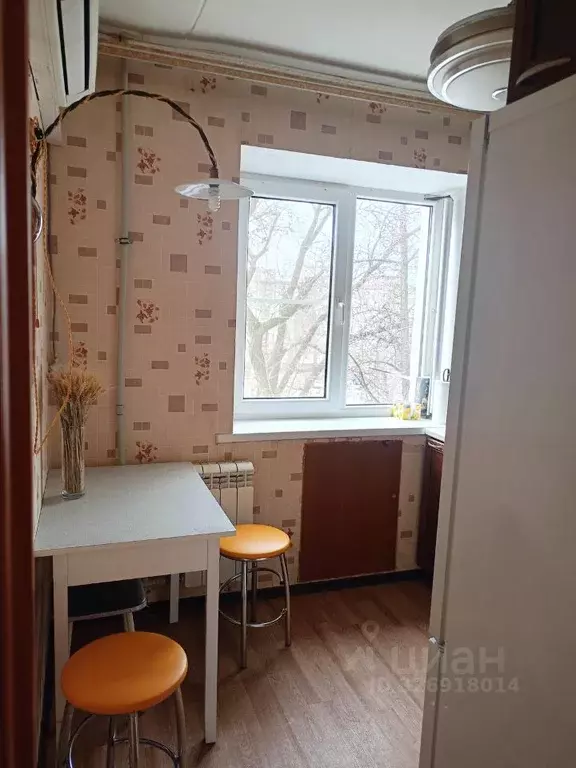 1-к кв. Волгоградская область, Волгоград ул. Кирова, 112 (30.0 м) - Фото 2