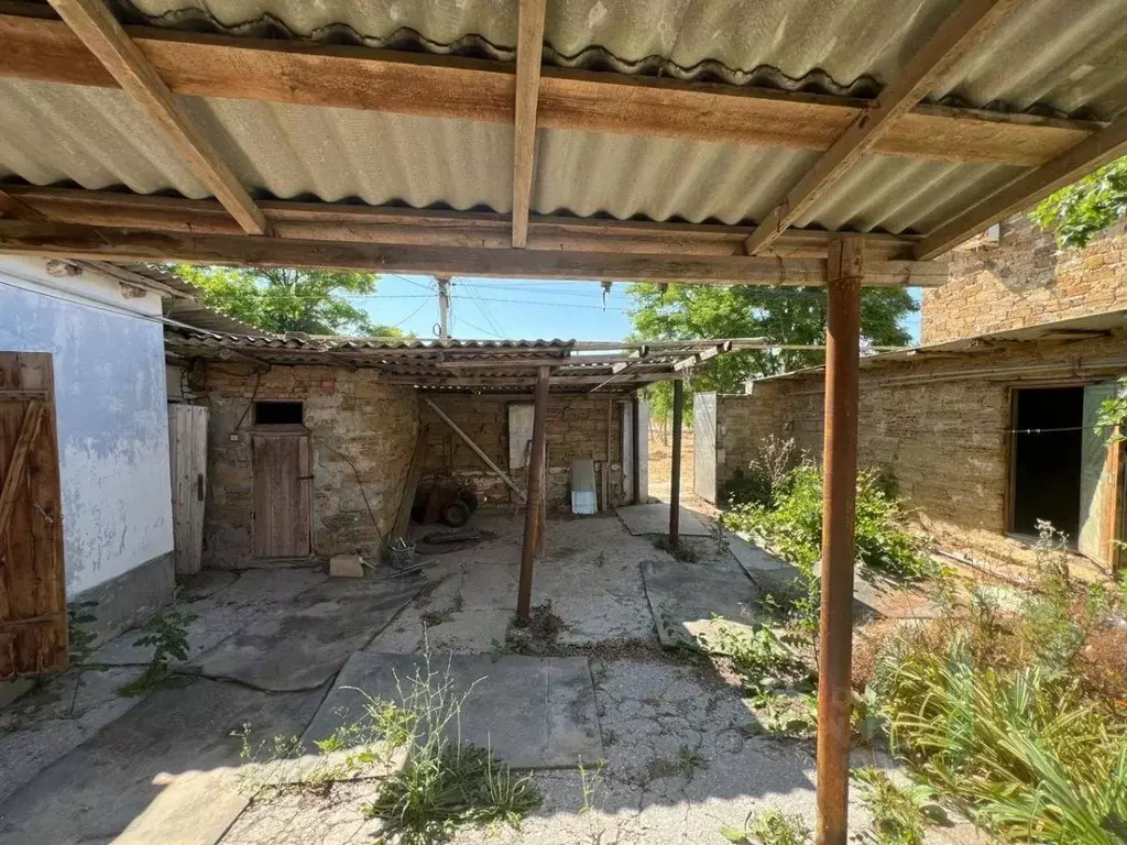 Дом в Крым, Сакский район, с. Уютное ул. Юрия Гагарина, 65 (70 м) - Фото 2