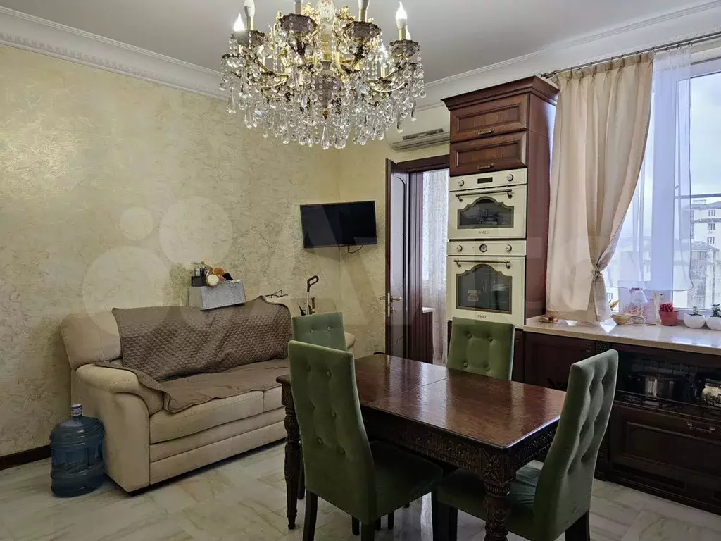 4-к. квартира, 180 м, 7/7 эт. - Фото 1
