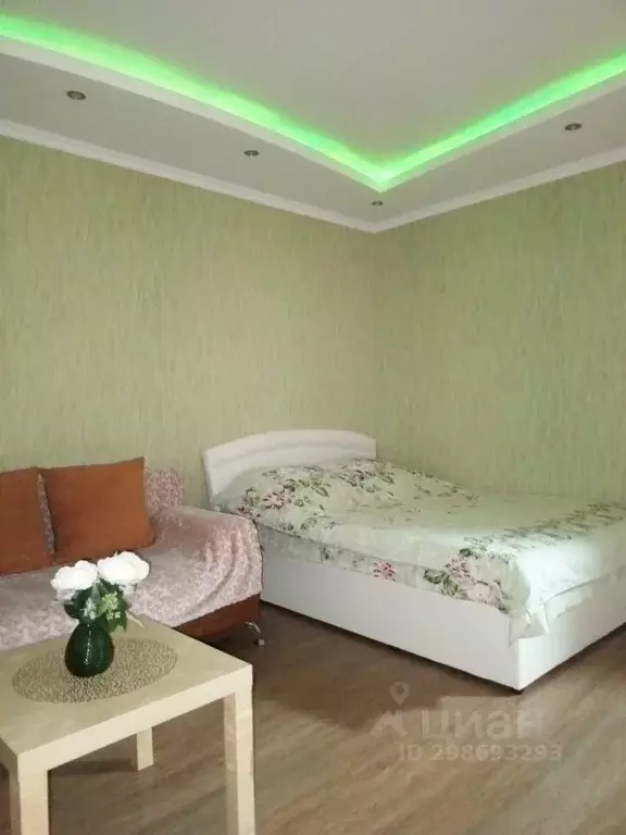 1-к кв. Тюменская область, Тюмень ул. Василия Гольцова, 10 (50.0 м) - Фото 1