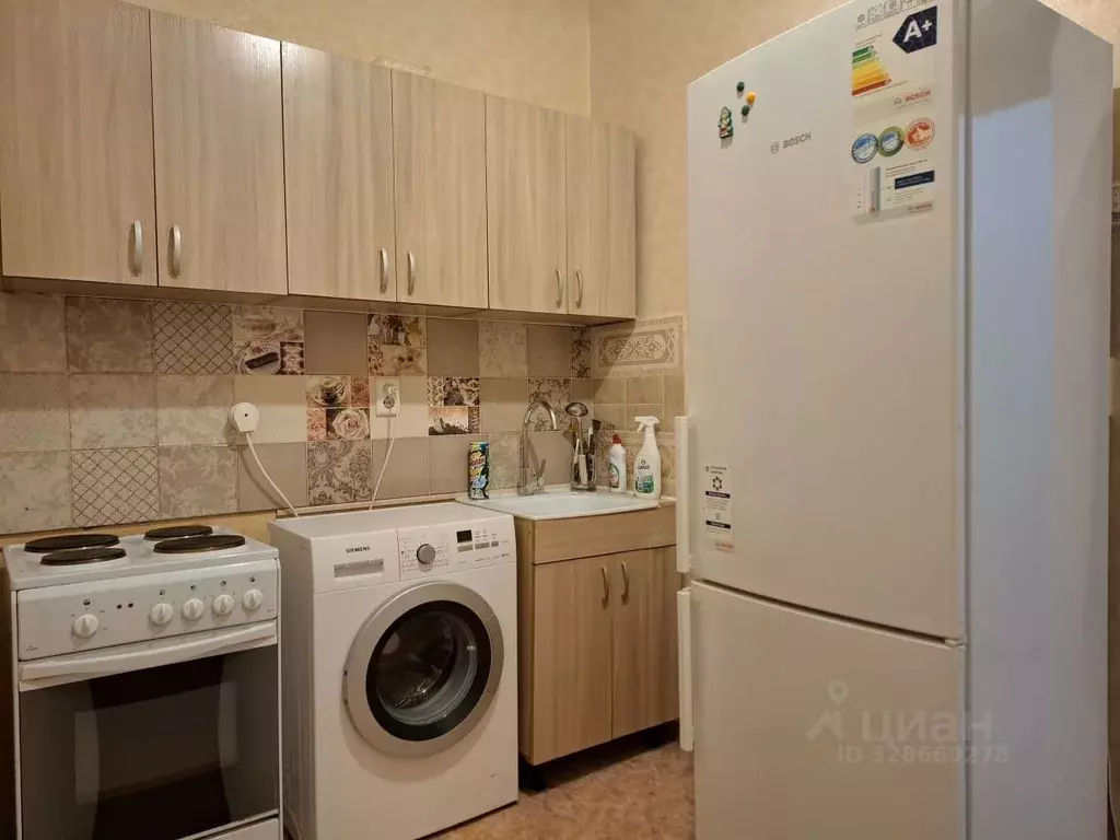 Студия Кировская область, Киров городской округ, пос. Костино ул. 60 ... - Фото 1