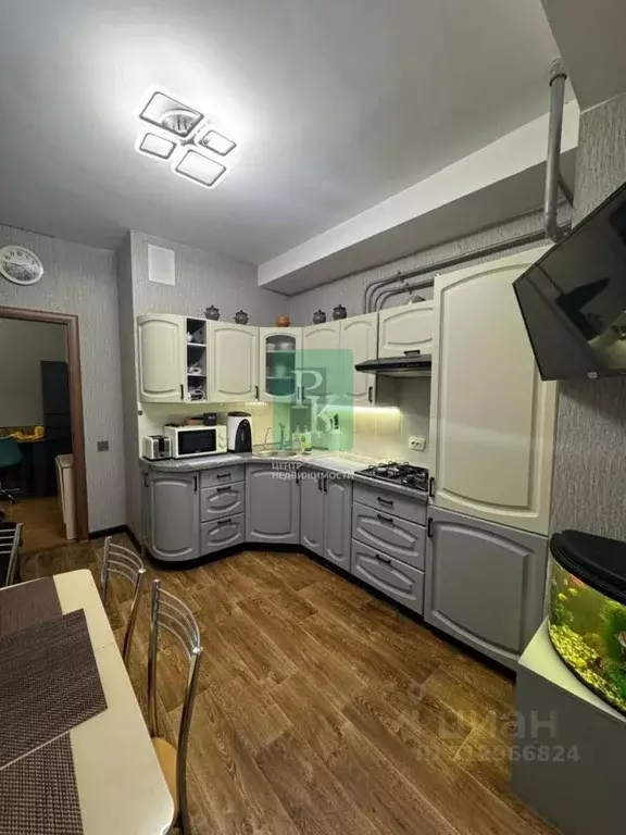 1-к кв. Севастополь ул. Челнокова, 12/6 (39.3 м) - Фото 0