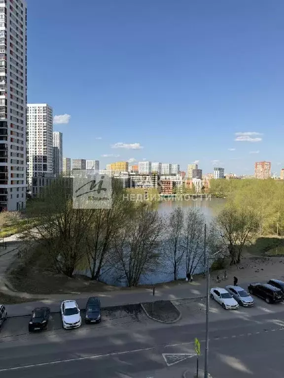 Продается 2-комнатная квартира - Фото 2