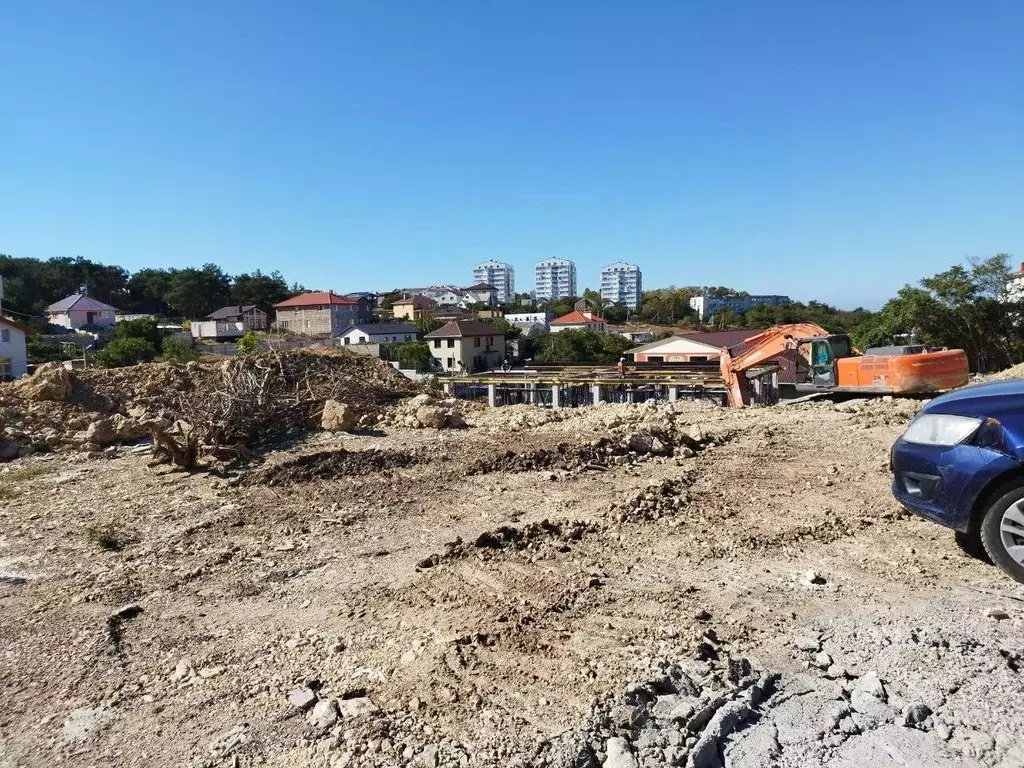 Участок в Севастополь ул. Редутная (10.0 сот.) - Фото 1