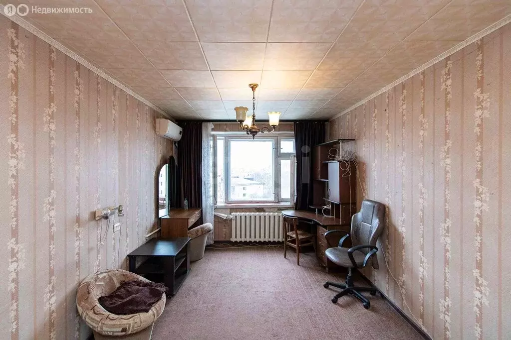 3-комнатная квартира: Тюмень, улица Свердлова, 22 (66 м) - Фото 1