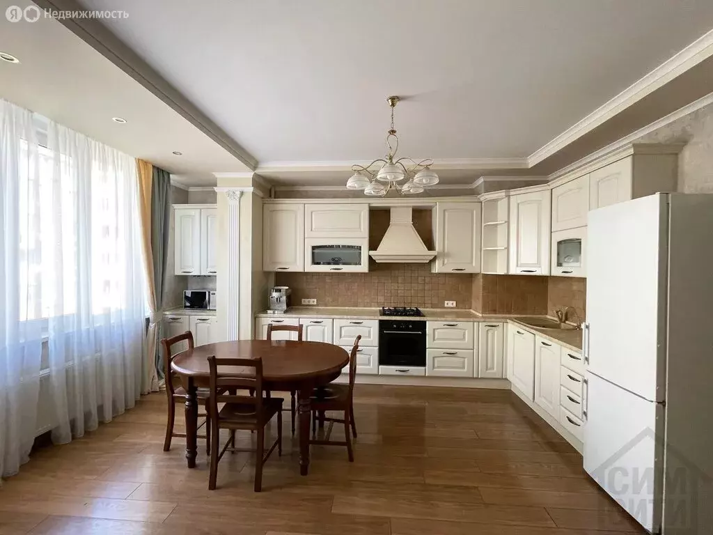 2-комнатная квартира: Симферополь, улица Тренёва, 21 (71 м) - Фото 1