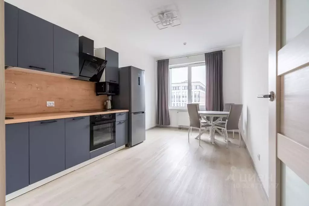 3-к кв. Санкт-Петербург Манчестерская ул., 3к2 (85.7 м) - Фото 1