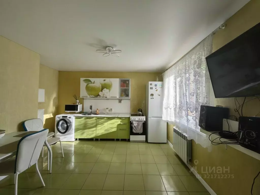 3-к кв. Омская область, Омск Пригородная ул., 23к1 (96.0 м) - Фото 0