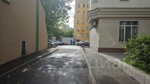 Гараж в Москва Кутузовский просп., 8 (10 м) - Фото 2