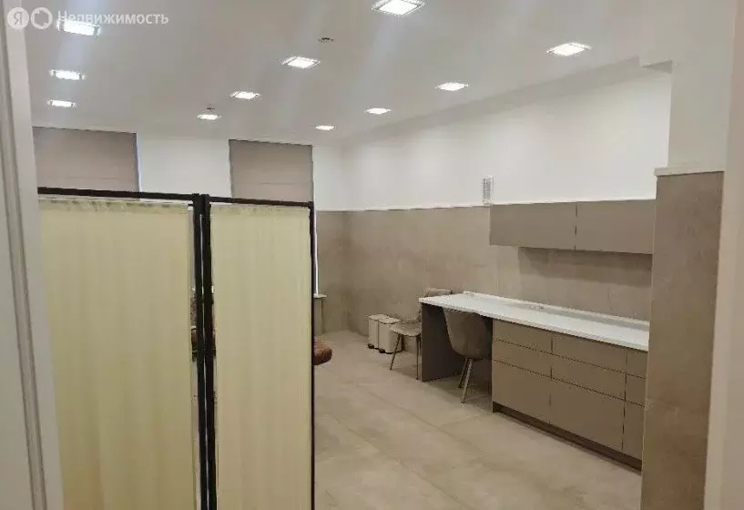 Офис (396 м) - Фото 1