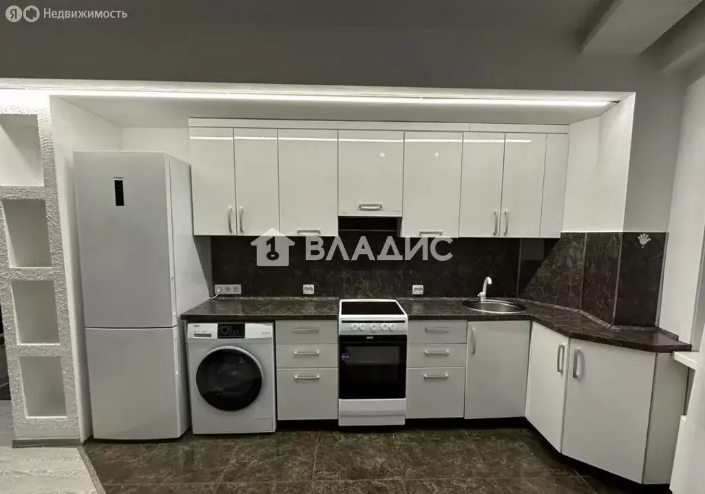2-комнатная квартира: Улан-Удэ, микрорайон 140А, 10Г (60 м) - Фото 2