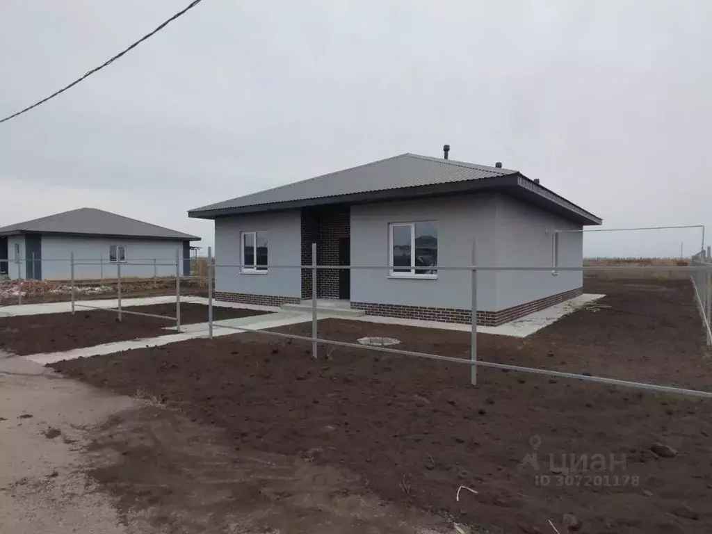 Коттедж в Самарская область, Ставропольский район, с. Ягодное пер. ... - Фото 2