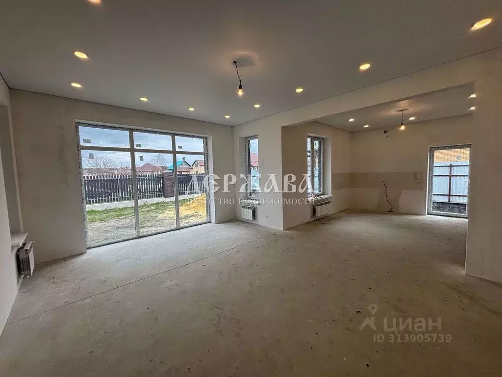 Коттедж в Белгородская область, Старый Оскол ул. Вешняя (135 м) - Фото 1