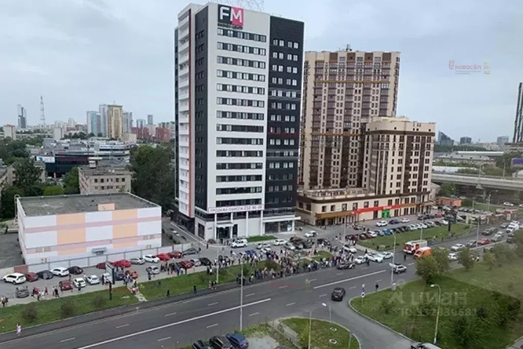 Офис в Свердловская область, Екатеринбург ул. Фурманова, 126 (45 м) - Фото 1