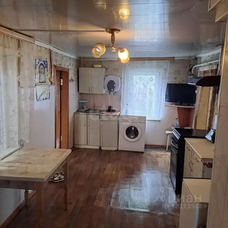 Дом в Брянская область, Брянский район, Нетьинское с/пос, пос. ... - Фото 1