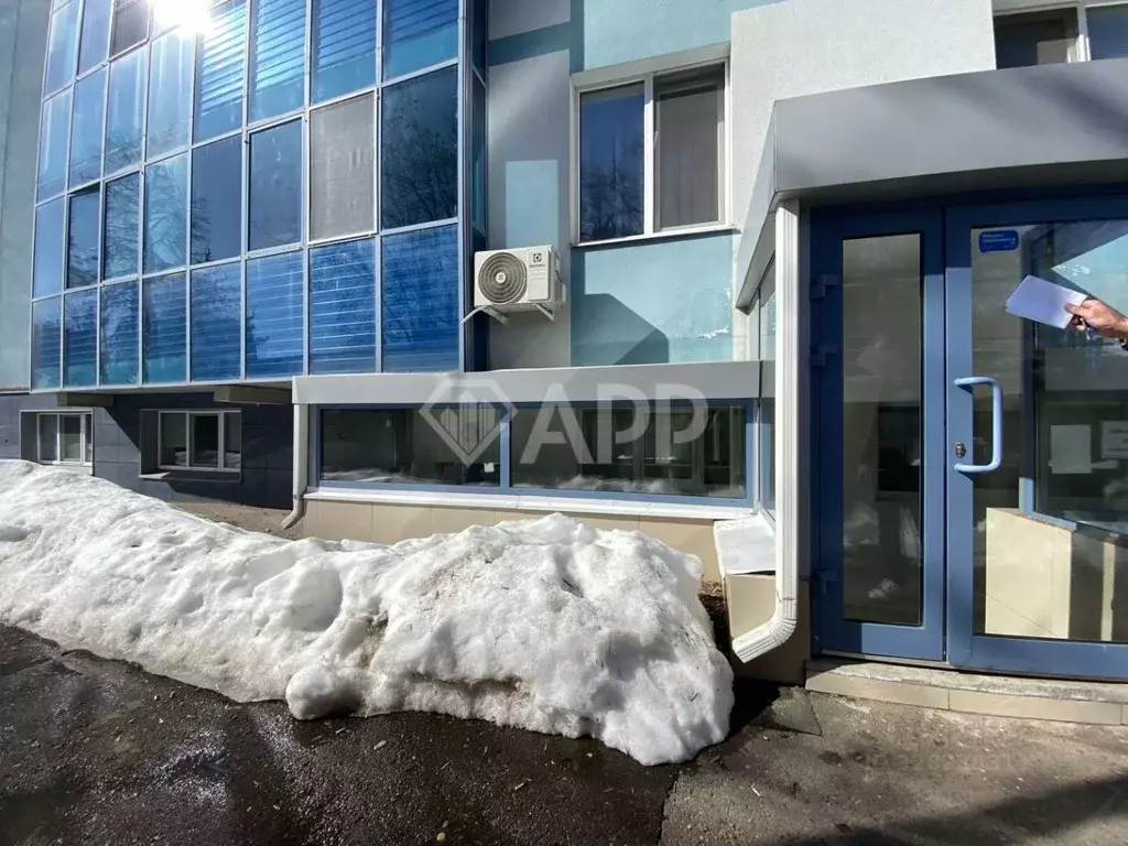 Помещение свободного назначения в Татарстан, Казань ул. Амирхана ... - Фото 1