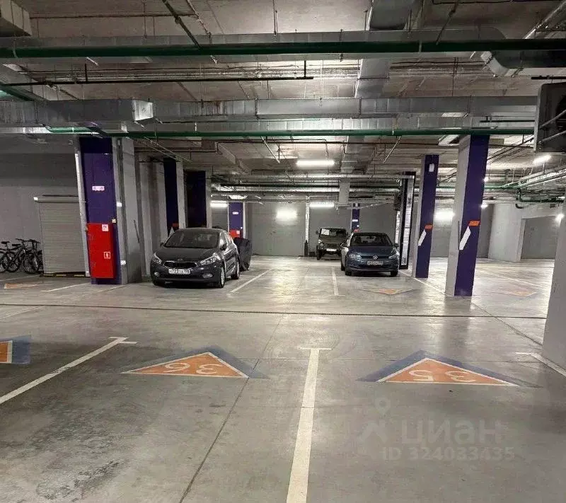 Гараж в Санкт-Петербург Парашютная ул., 79к1 (13 м) - Фото 1