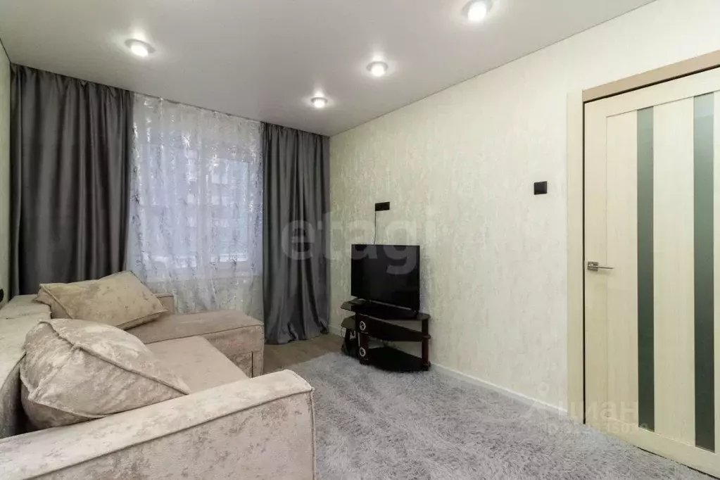 1-к кв. Красноярский край, Красноярск Молодежный просп., 4 (27.2 м) - Фото 1