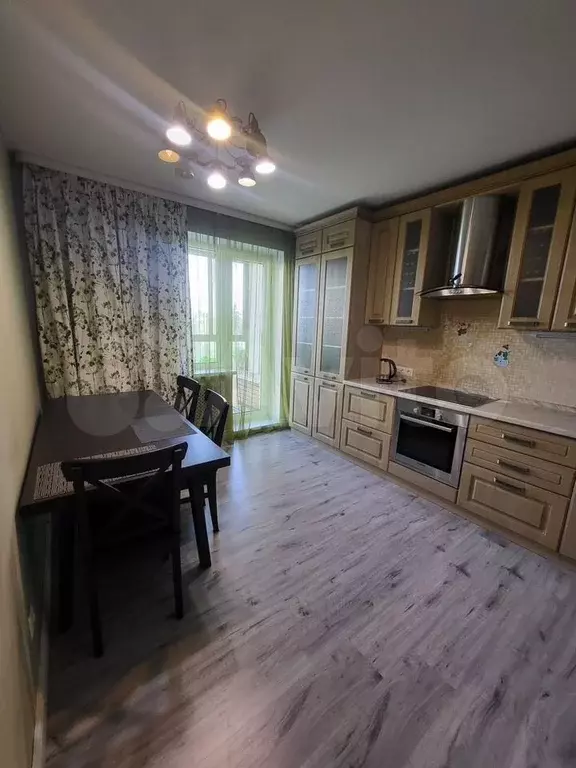 3-к. квартира, 80 м, 5/18 эт. - Фото 0