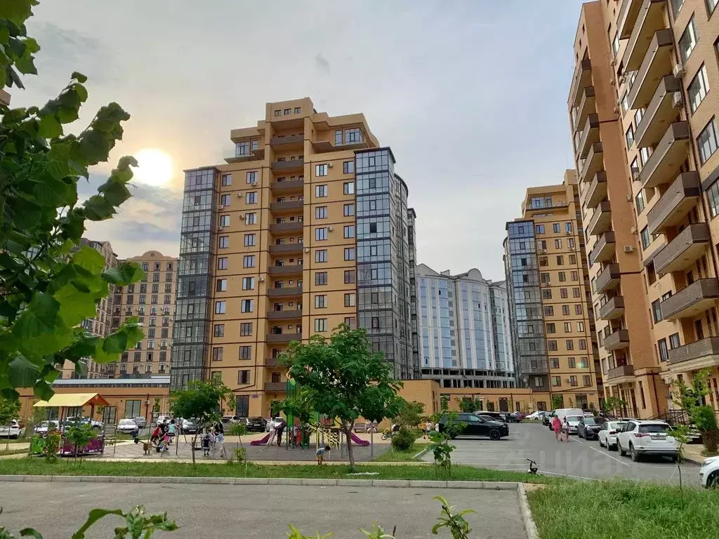2-к кв. Дагестан, Каспийск ул. Ленина, 41А (60.0 м) - Фото 0