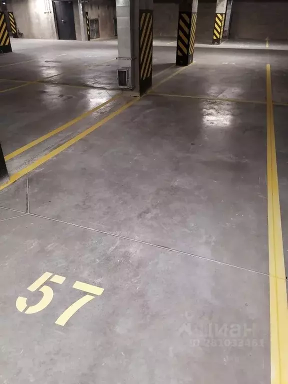 Гараж в Санкт-Петербург аллея Арцеуловская, 19 (14 м) - Фото 1