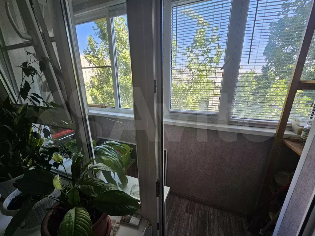 3-к. квартира, 55 м, 5/5 эт. - Фото 1