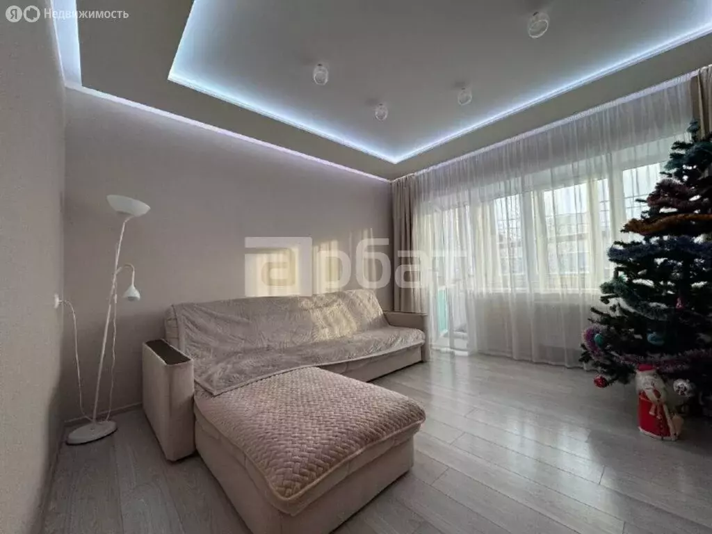 3-комнатная квартира: Кострома, улица Цветочная Поляна, 10 (79.5 м) - Фото 1