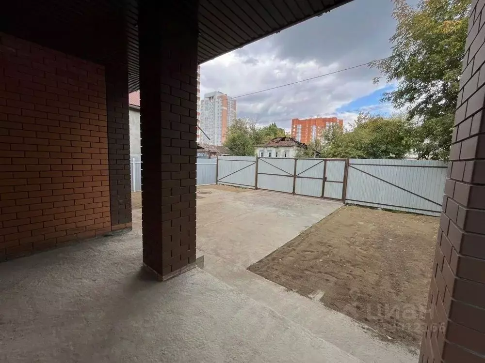 Дом в Оренбургская область, Оренбург Комсомольская ул., 111/1 (117 м) - Фото 1