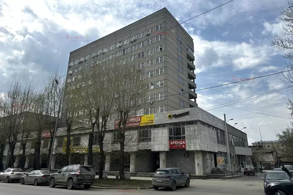 Офис в Свердловская область, Екатеринбург ул. Гагарина, 14 (354 м) - Фото 0
