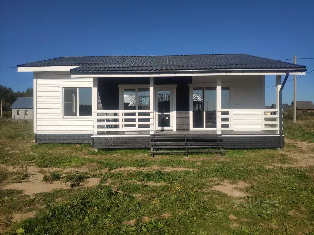 Коттедж в Новгородская область, Маловишерское городское поселение, д. ... - Фото 1