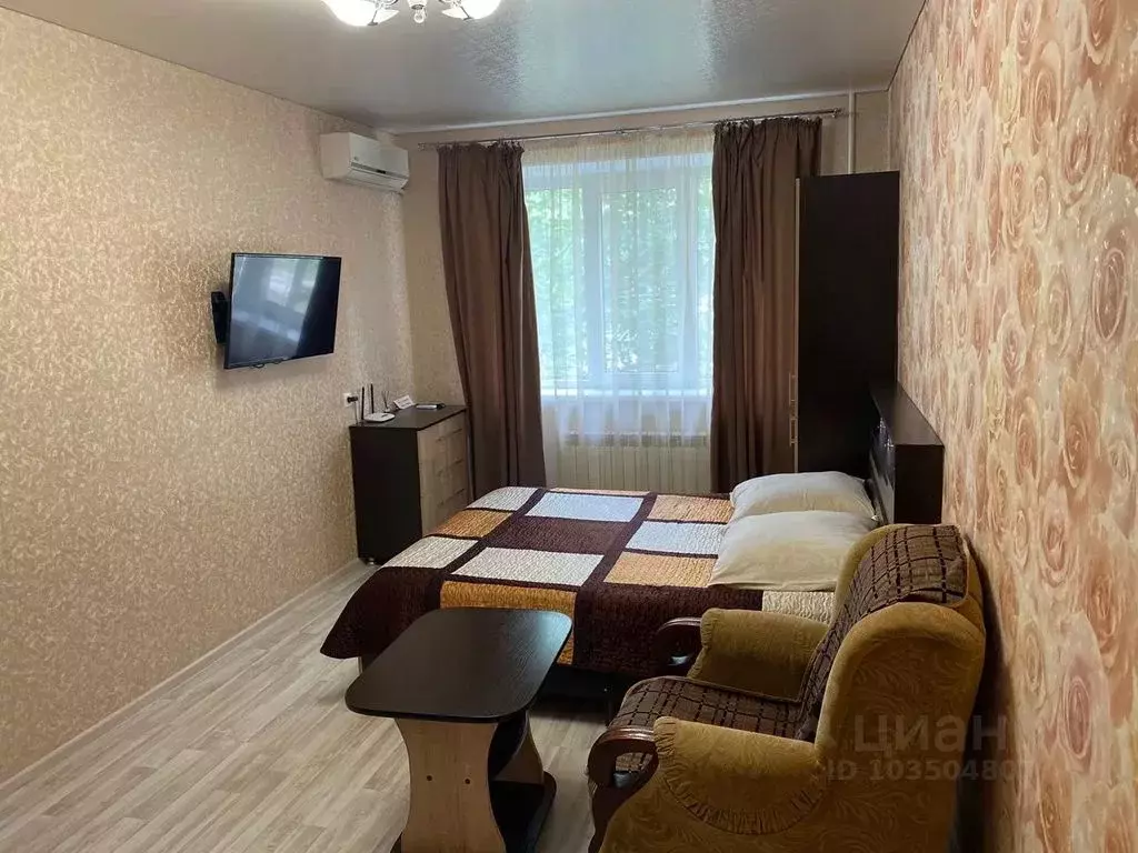 1-к кв. Волгоградская область, Михайловка ул. Обороны, 51 (30.0 м) - Фото 1