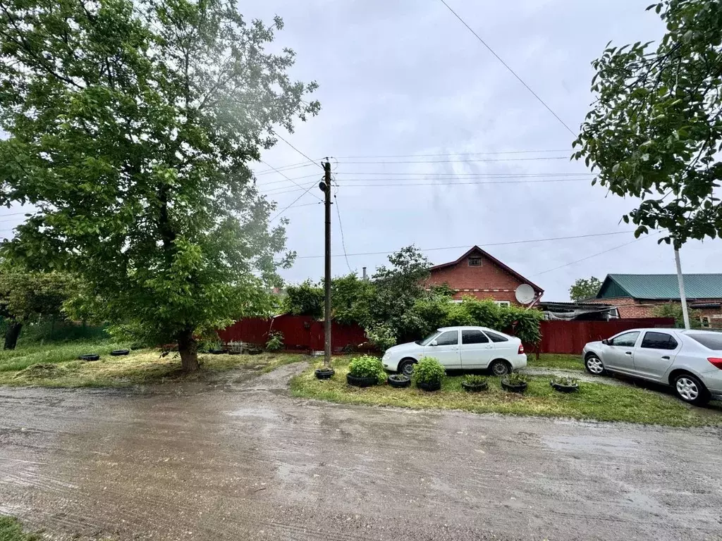 Дом в Краснодарский край, Калининская ст-ца ул. Станичная, 75 (65 м) - Фото 1