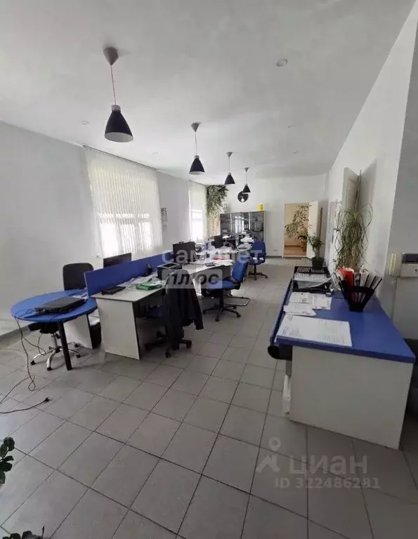 Офис в Омская область, Омск Городок Нефтяников мкр, ул. 22 Апреля, 56 ... - Фото 1