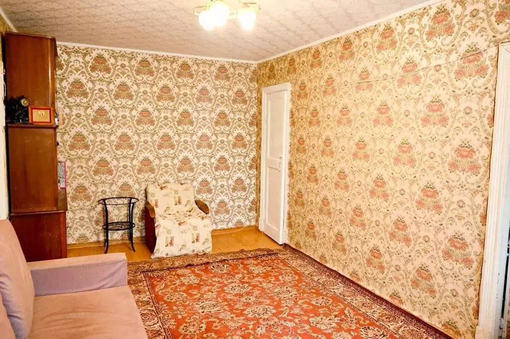 2-к кв. Псковская область, Великие Луки просп. Ленина, 22 (43.0 м) - Фото 0
