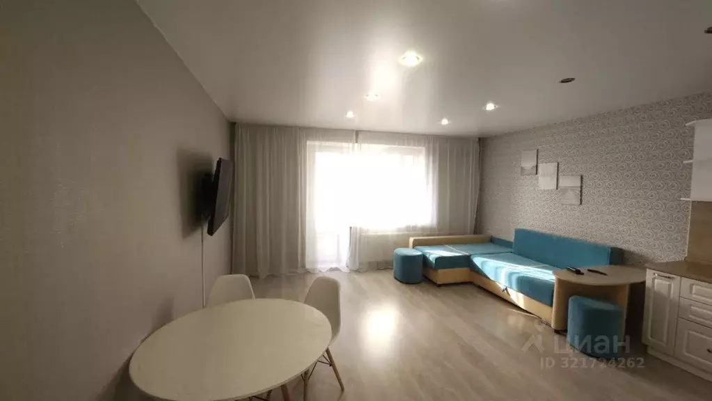 Студия Тюменская область, Тюмень Интернациональная ул., 199к3 (31.4 м) - Фото 1