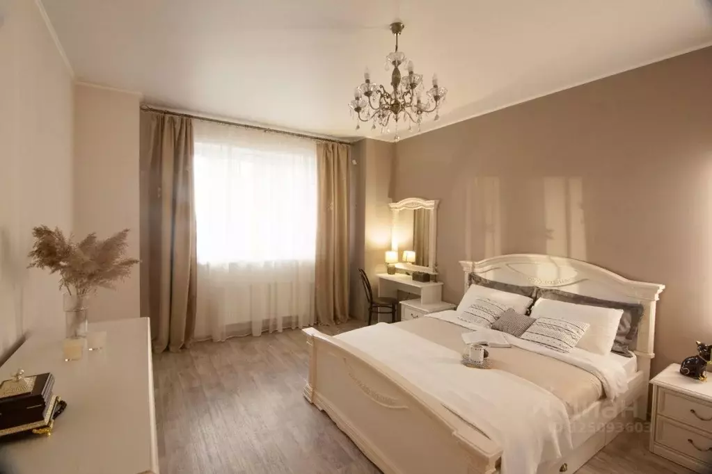 3-к кв. Челябинская область, Челябинск просп. Героя России Е.Н. ... - Фото 1